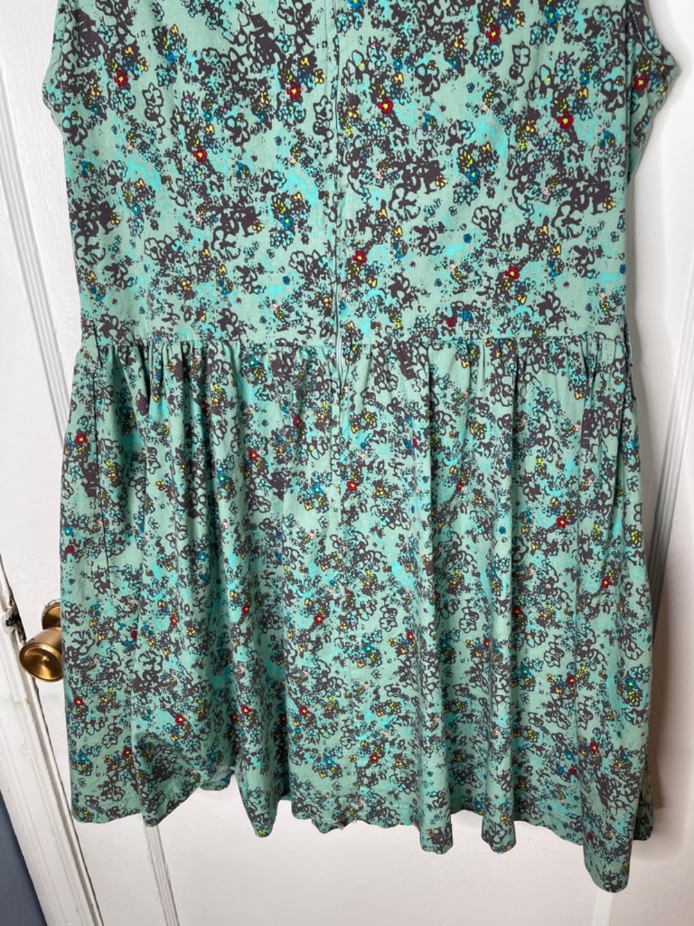 Lindy Bop 2XL Dress Fit Flare Floral Green Flowers Abstract Sleeveless Gathers - Picture 10 of 15